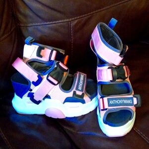 Brand new platform sandals